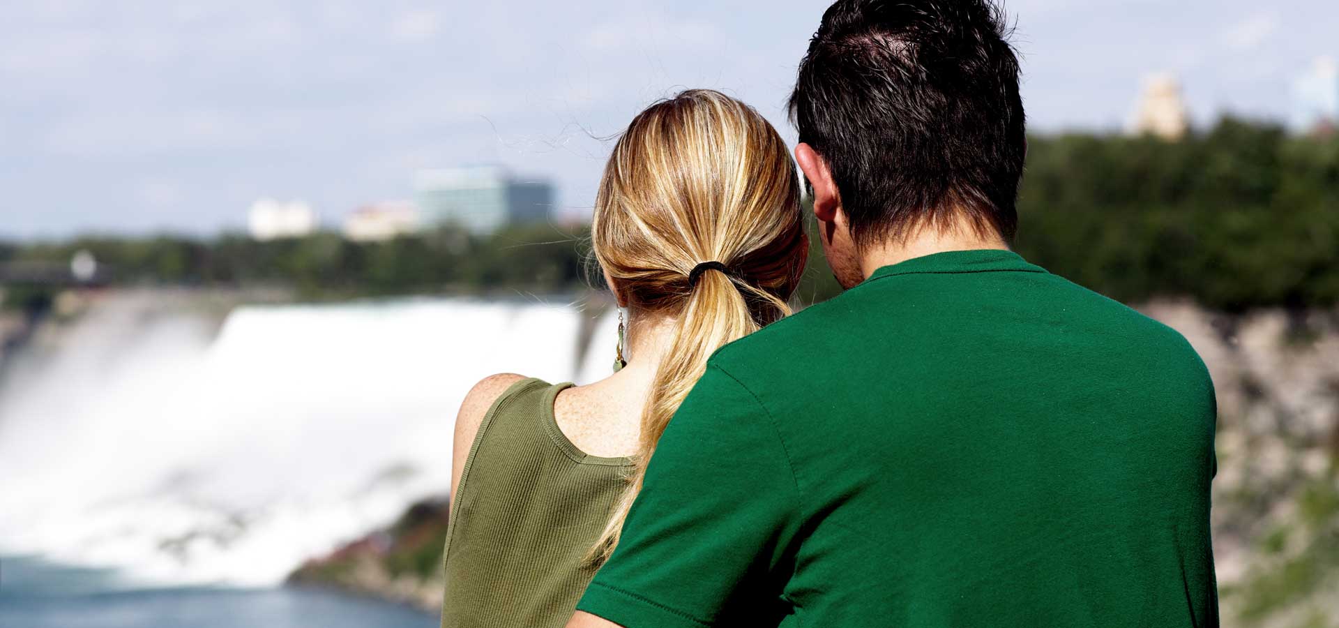 Gift a niagara falls tour experience