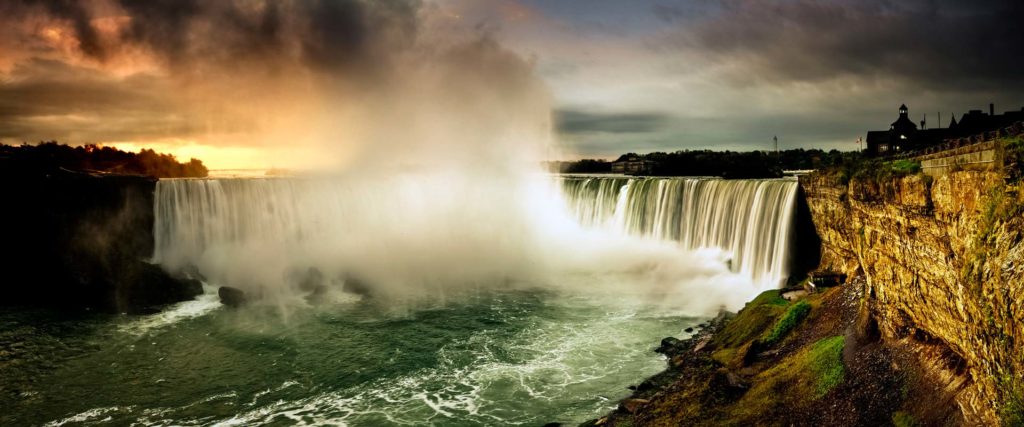 Niagara Falls Evening Tour Packages