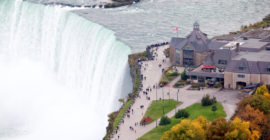 A Day Trip to Niagara Falls