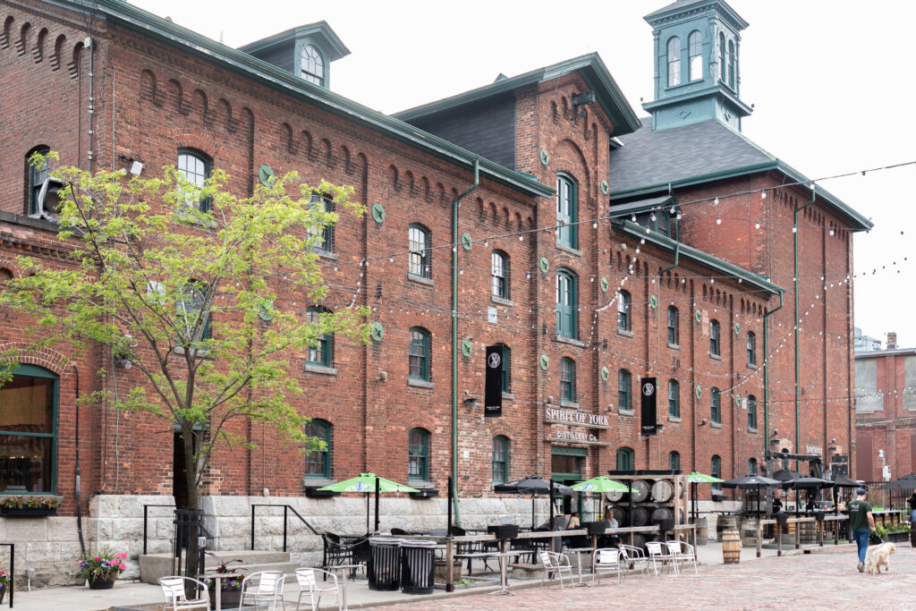 distillery district tours toronto