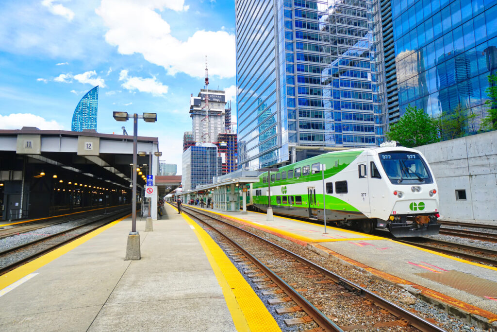 Are there trains in Toronto?