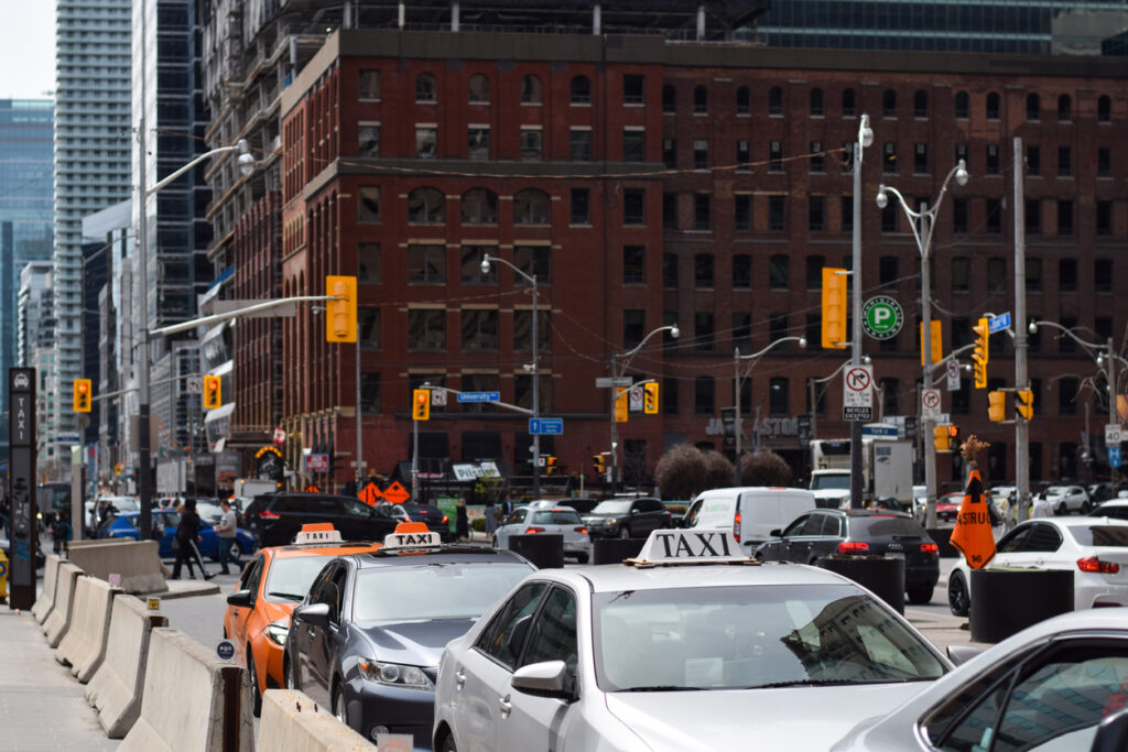 Is it easy to live in Toronto without a car?