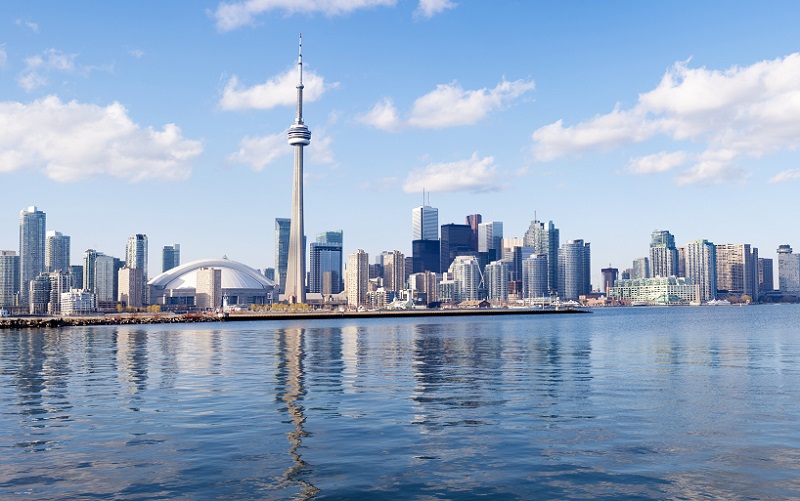 What month is best to Toronto?